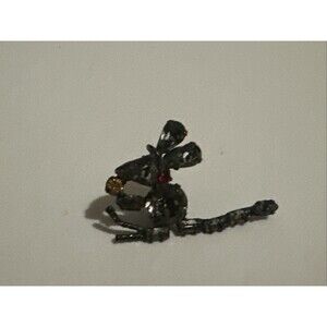 Signed Schreiner New York Vintage RhinestoneHenry the mouse Brooch